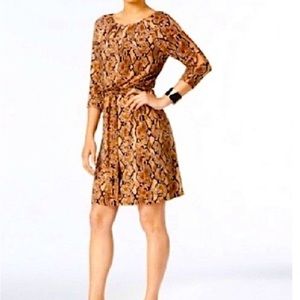 Thalia Sodi snake brown print dress.